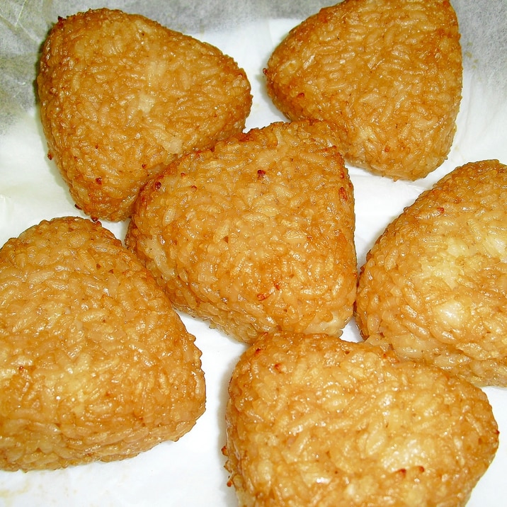 手作りが美味しい 我が家の 焼きおにぎり レシピ 作り方 By Miyu 楽天レシピ 手作りが美味しい 我が家の 焼きおにぎり レシピ 作り方 By Miyu 楽天レシピ